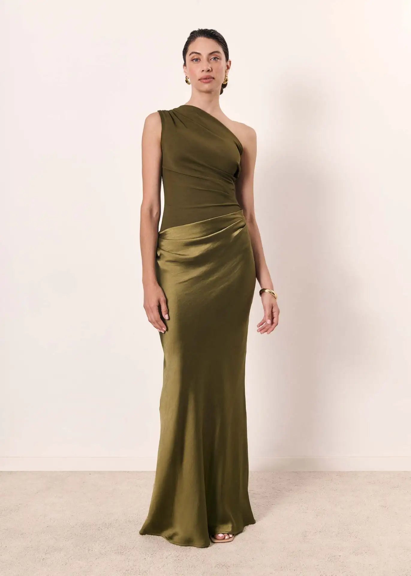 One-Shoulder Satin Maxi Dress for Evening Wear