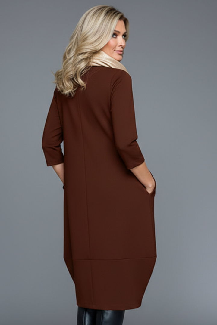 Women Midi Dress with Round Neck and Pockets